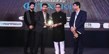 Arise Point Wins Bharat Business Award 2024: Ashneer Grover Lauds Young Entrepreneur Aman Anand Singh