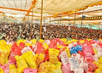 Diwali Bhandara: Asaram Bapu’s Initiative to Foster Wellness Through Selfless Giving