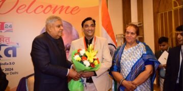 Dr. Arpit Chopra Jain Honored by India’s Vice President for Outstanding Contribution to Alternative Medicine