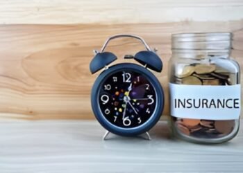 Term Insurance vs Savings Plan: Differentiating the Purpose of Both in Financial Planning
