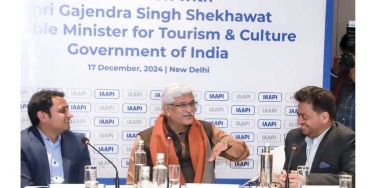 IAAPI Delegation Meets Honorable Minister Gajendra Singh Shekhawat in Delhi