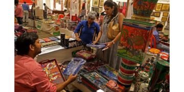 Where Craft Meets Culture: Jaya Jaitly’s 39th Dastkari Haat Bazaar Celebrates Artisans and Heritage