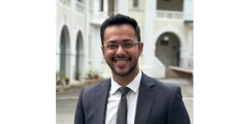 Raghav Vohra, Founder of Crizzen, Wins Business Leadership Excellence Award at CXO 2.0 in Dubai