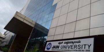 Revolutionizing Commerce Education- BCom Programs at JAIN University