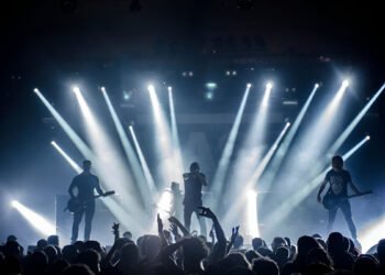 Chirag Tomar : The Melodic Voice Winning Hearts Across the Globe