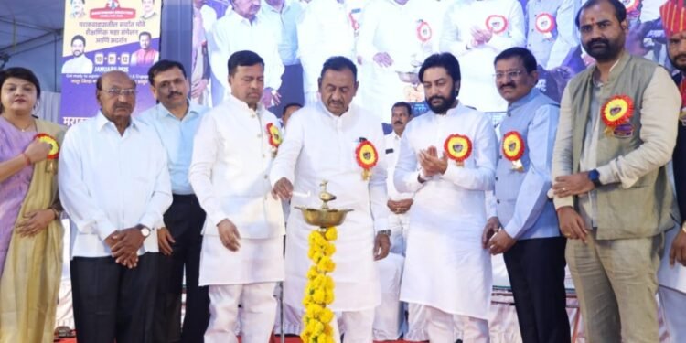 Dhiraj Deshmukh Brings Marathwada’s First Educational Conclave to Latur