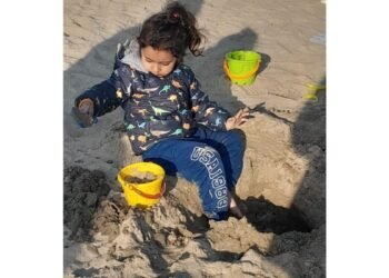 Little Hands, Big Magic: Agastya Pathak Enchants Varanasi with his Sand Art