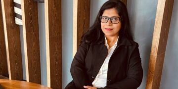 Priti Singh’s Charmbelleza Cosmetics shines as a Made in India brand, offering conscious cosmetics