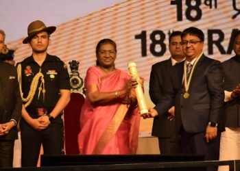 Singapore-Based Entrepreneur Mr. Atul Temurnikar, Felicitated with India’s Pravasi Bhartiya Samman Award 2025