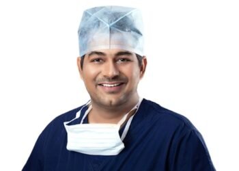 An Eye Specialist Makes History In Limca Book Of Records With Vision Correction