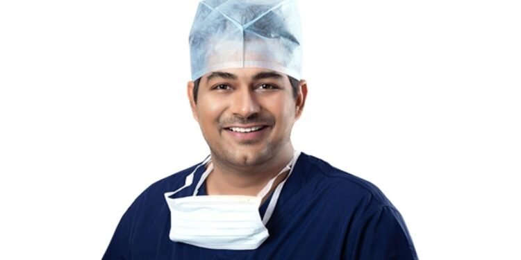 An Eye Specialist Makes History In Limca Book Of Records With Vision Correction