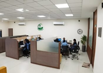Empowering Farmers: The Future of Agriculture with Cropcrest India
