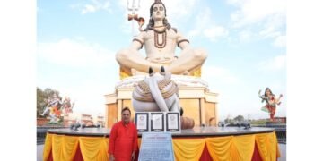 Dr. JC Chaudhry achieves Two Guinness World Records for Largest Trident and Most Viewed Statue Ceremony