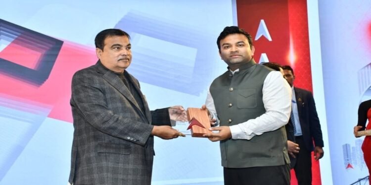 Manakamna Group Honored for Real Estate and Infrastructure Excellence; Sahil Chaudhary Receives Award