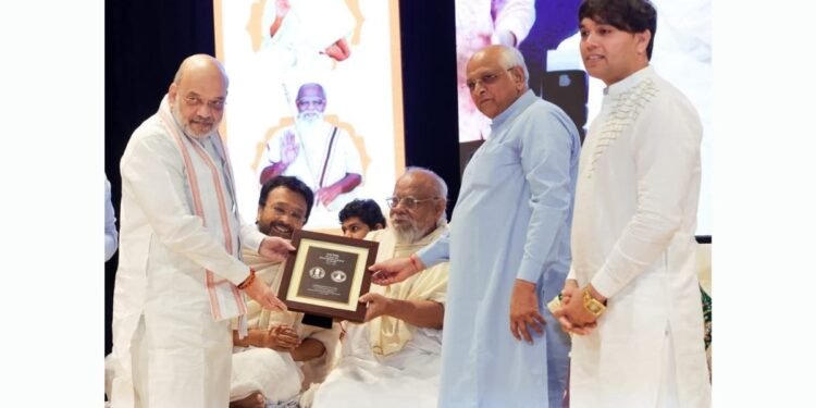 Grand Ceremony Honors Surishwarji Maharaj’s 150th Birth Anniversary: Amit Shah and Pavan Sindhi Pay Tribute