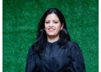 From Global Runways to Everyday Comfort: Shubhra’s Journey with Yellow Bloom