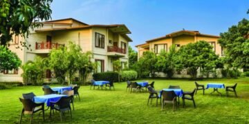 OYO celebrates Holi and India’s Champions Trophy victory with 2000 free stays daily