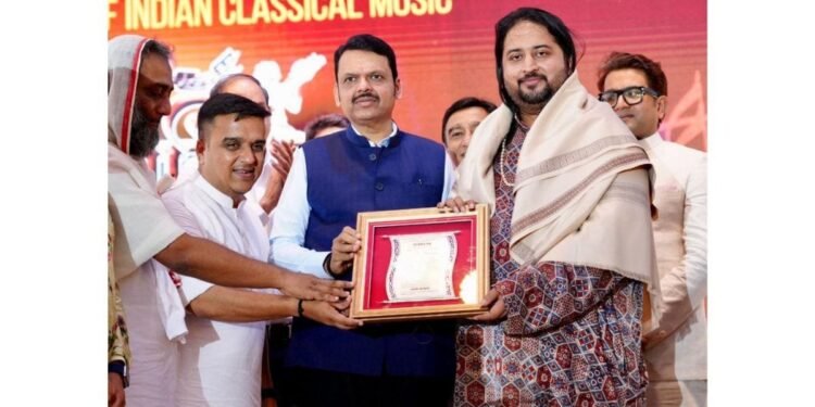 Inauguration of ‘Raagopnishad’ by CM of Maharashtra, Devendra Fadnavis, in a glorious musical evening