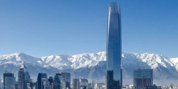 Bollywood’s Classic Ek Chalis Ki Last Local Set for Global Sequel : The Film Director plans to Shoot in Chile