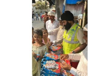 Hemkunt Foundation Celebrates Eid with Slum Kids in Mumbai, Spreading the Message of Unity