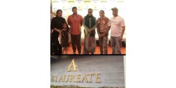 A Unique Example of Unity on Eid, Aftab And Subhash Ghai Also Seen