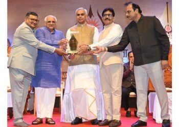 17 Honored with ‘Pride of India Award’ at Bharat Bhagya Vidhata Event in Ahmedabad