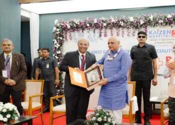 Gujarat CM Bhupendra Patel Marks 100 Plus Robotic GI Surgeries at Kaizen Hospital
