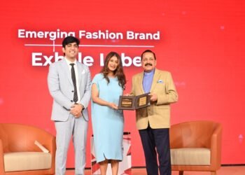 Palak Shah’s Exhale Label Wins ET Now Business Conclave Award for Emerging Fashion Brand