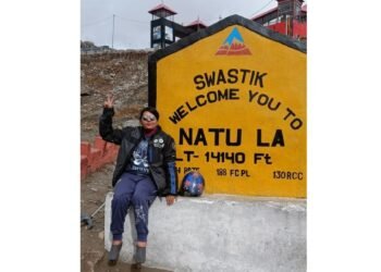 Pooja Garg Beats Cancer & Spinal Injury, Scales Nathu La Pass, Enters London Records, Honoured by Delhi CM