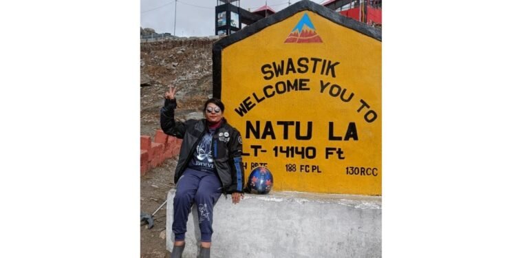 Pooja Garg Beats Cancer & Spinal Injury, Scales Nathu La Pass, Enters London Records, Honoured by Delhi CM