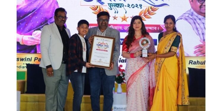 Rahul Sahebrao Patil and Dipali Patil: The Power Couple Revolutionizing Financial Services in Jalgaon