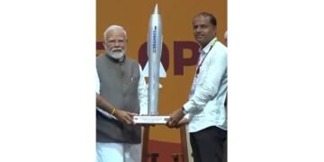 PM Modi Receives Operation Sindoor Memento Honoring Army’s Valor and Heritage