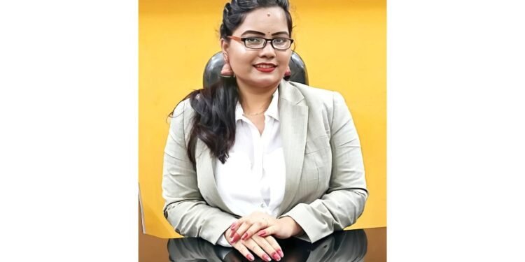 Crowns of Honour for a Queen of Impact