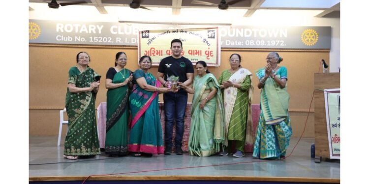Greenman Viral Desai addresses senior women, emphasises environmental conservation, sustainable living