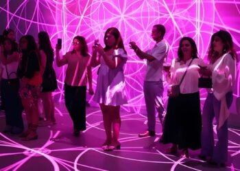 DLF Malls and The Legends Debut Immersive Art Show on Leonardo Da Vinci and Vincent Van Gogh