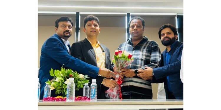 7 Fin Digital Lending Launches in Surat: 30-Min Credit Cards & Loans