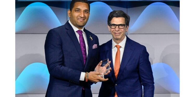 Surat’s Diamond Shines at Las Vegas: Govindkaka Felicitated at JCK Las Vegas