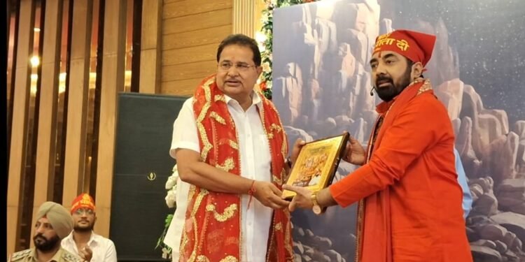 Paras Ji Maharaj: Spreading the Divine Light of Sanatan Dharma Across India and the World
