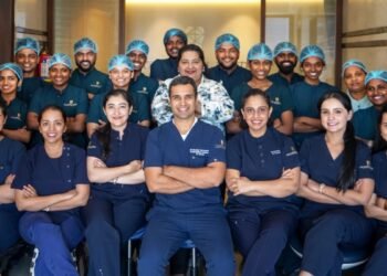 Why Celebrities and NRIs Choose The Dental Bond for One-Day Smile Makeovers in Mumbai