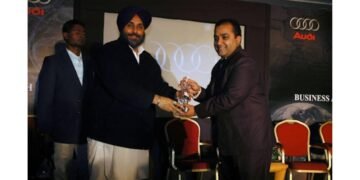 Meet Amit Kakkar: One Consultant’s Mission to Build Bridges, Not Just Careers