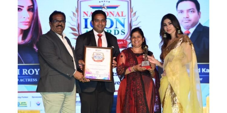 Shaping Skylines with Vision: Mr. Sainand Kadam National Icon Award Winner 2025 | Leading Architect & Construction Company in Satara Owner, AAKAR Architects Interiors Builders & Developers | Satara, Maharashtra