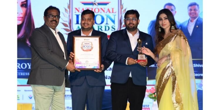 United in Service, Driven by Patriotism: United We Stand Foundation National Icon Award Winner 2025 | Best NGO for National Service & Patriotism Mr. Sagar Matale (President) & Mr. Shivam Patil (General Secretary) | Nashik