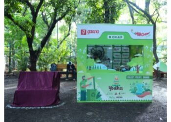 Mirchi Yodha Initiative Transforms Waste into Impact in Pune – 100 Computers Donated and 40 Plus Recycled Benches Installed