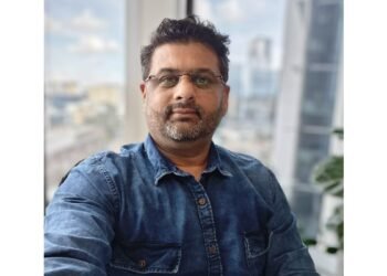 Ashish Sahasrabuddhe’s Hindi Film “SWIPE SWIPE” booked out in Sydney’s Cinema