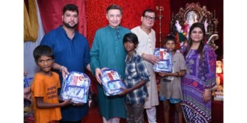 Star-studded Celebration of Ganapati, Mata Ki Chowki and 25 Years of community service
