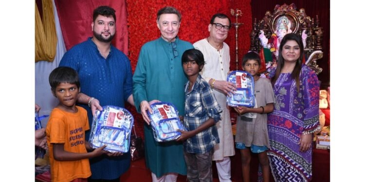 Star-studded Celebration of Ganapati, Mata Ki Chowki and 25 Years of community service