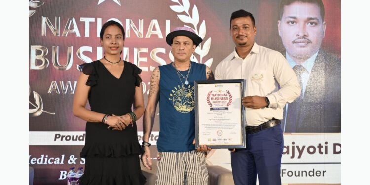 Biswajyoti Das Recognized as Top Trader In Medical Equipment and Surgical Products at National Business Awards 2025