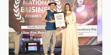 Pinki Choudhury Dey Recognized as Best Makeup Artist Of The Year at National Business Awards 2025
