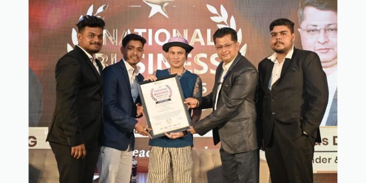 Manas Dutta Awarded for Innovation in Enterprise Software Solutions