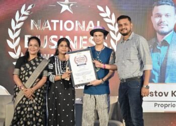 Koustov Koushik Honored as Best Hardware Retailer of the Year at National Business Awards 2025